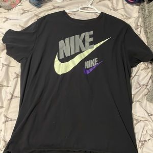 Over sized nike shirt